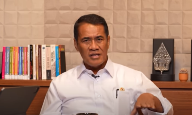 Mentan Andi Amran Sulaiman/Foto: tangkap layar Youtube Mahfud Md Official